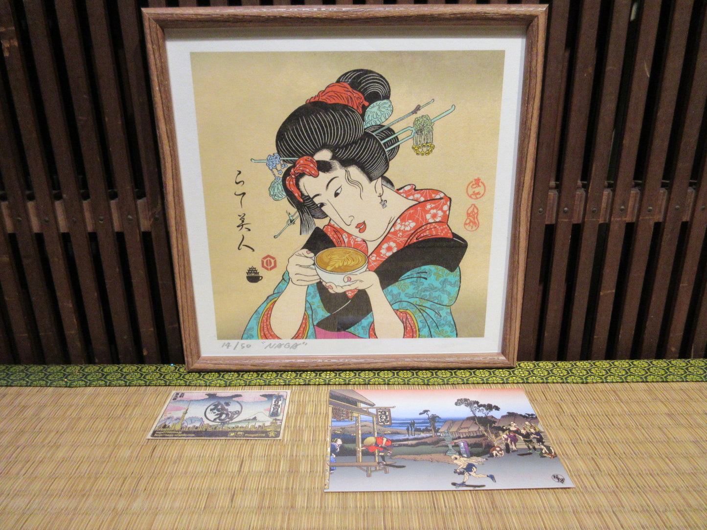 Bijin-ga 'Latte girl' ☆Limited Collection